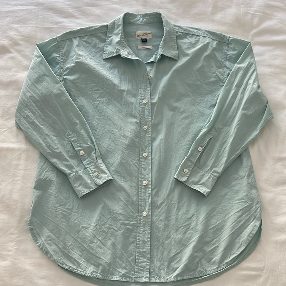 Universal Thread Lightweight Mint Green Button-Down Top